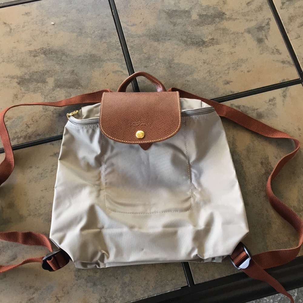 Longchamp Le Pliage Backpack(Gently Used)